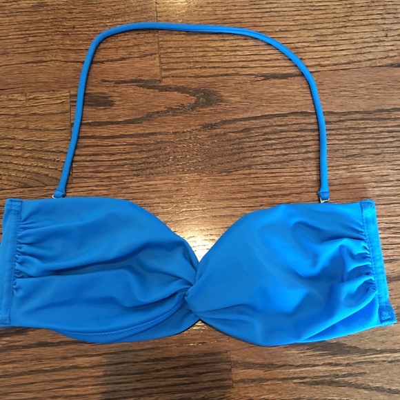 Beautiful blue Victoria Secret bikini top