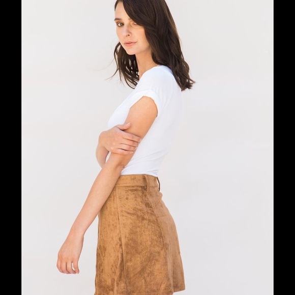 Natalia Vegan Suede Skirt (S, M, L) - Picture 4 of 4