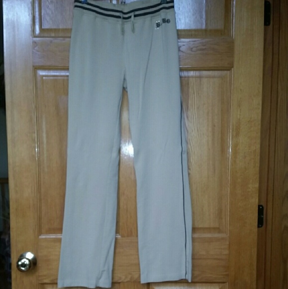 SOLD - Picture 3 of 4