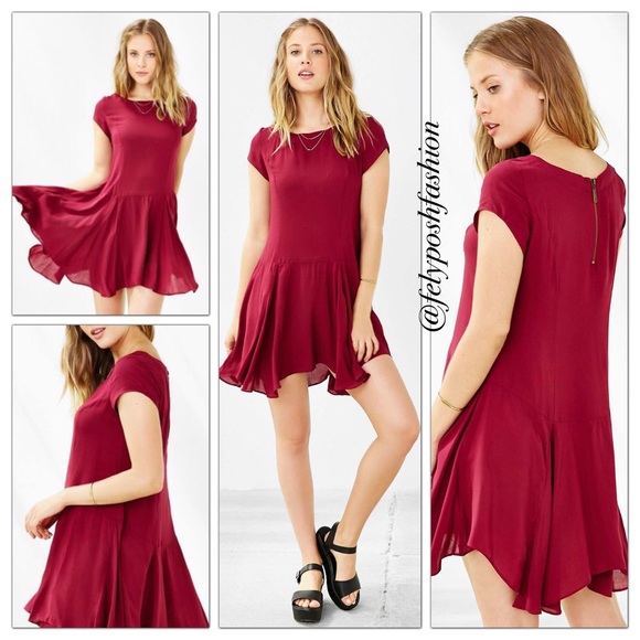 Urban Outfitters Kimchi Blue Jainey Trapeze Dress - Picture 1 of 1