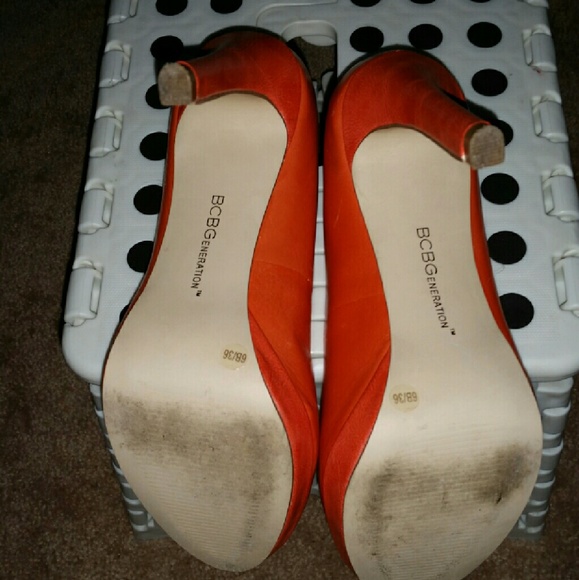 Heels - Picture 3 of 3