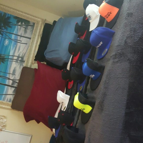 snap back hats - Picture 2 of 4