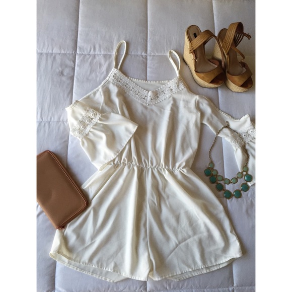 White Boho Romper with Open Sleeves