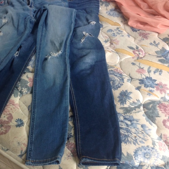 Jeans - Picture 3 of 4