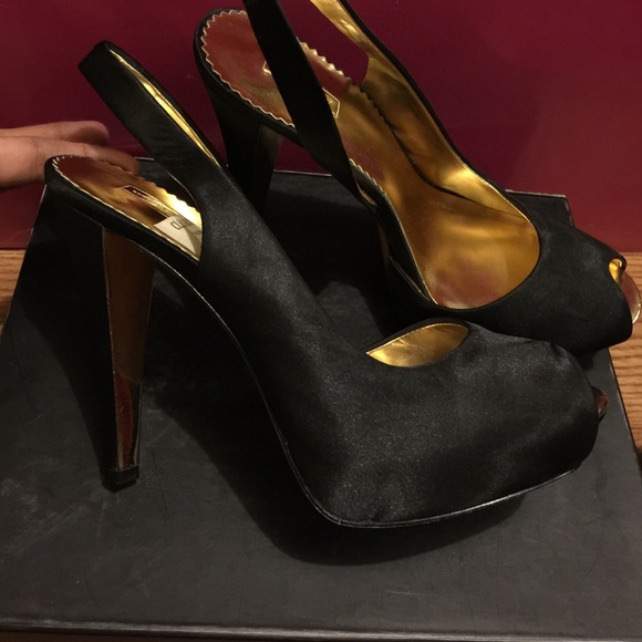 Report Signature Satin Sexy Heels