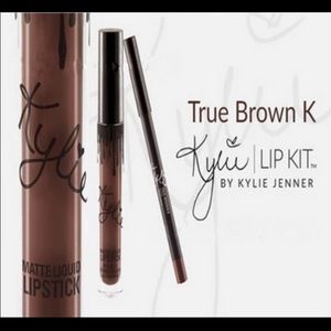 Pre-sell + 20% off bundles!