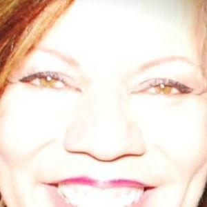 Meet your Posher, Canitha