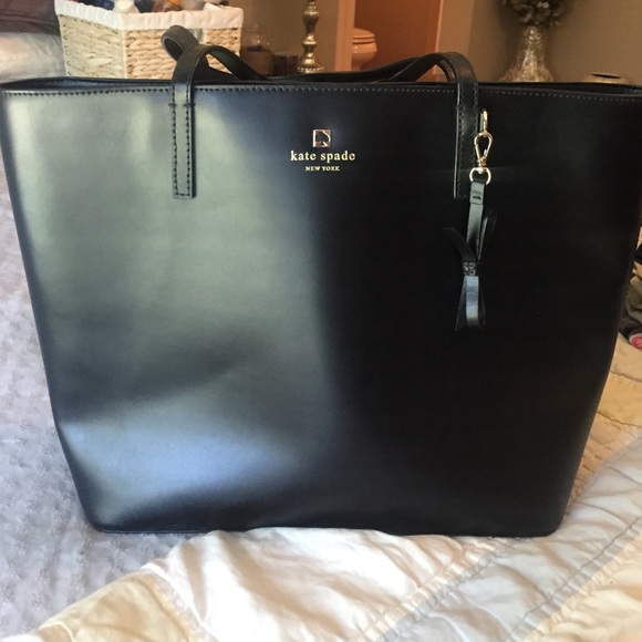 Black Kate spade tote