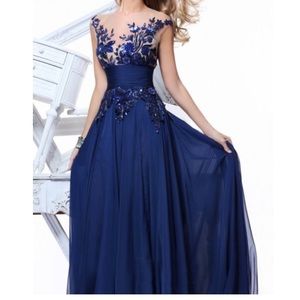 Blue Prom, Pageant, Formal