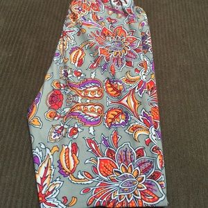 Lularoe buttery soft leggings