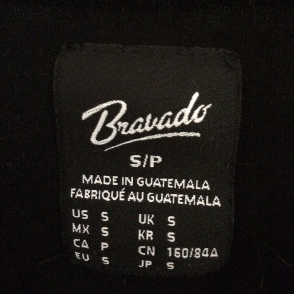 black graphic crop top - Picture 3 of 3