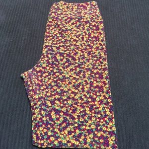 Buttery soft Lularoe leggings