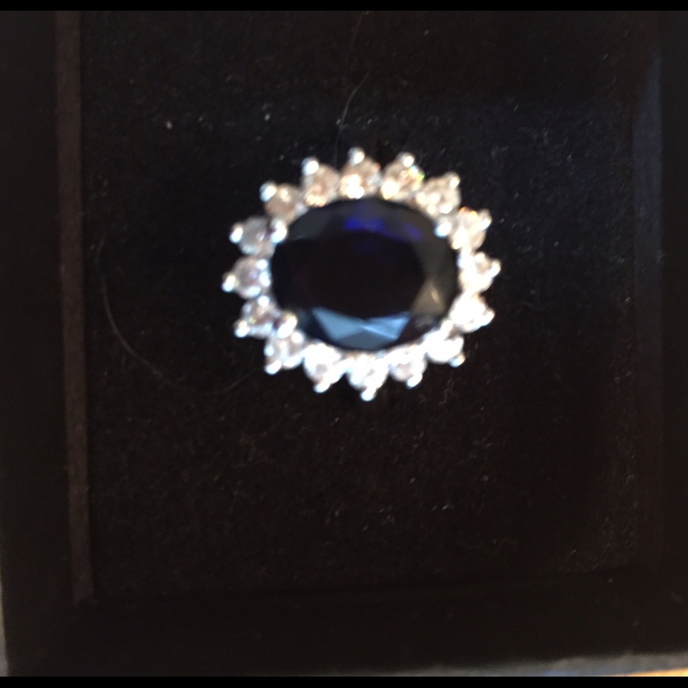 Beautiful RJ Graziano ring - Picture 4 of 4