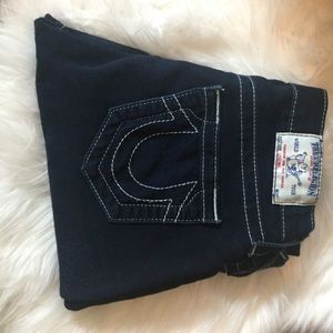 LIKE NEW TRUE RELIGION LEGGING JEANS