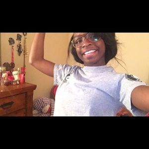 Meet your Posher, Mikayla