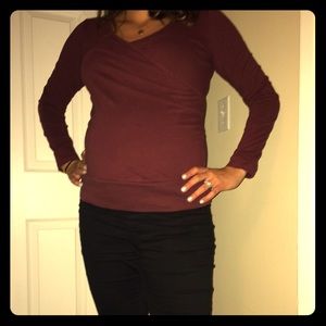 Old Navy - comfy purple/maroon maternity top