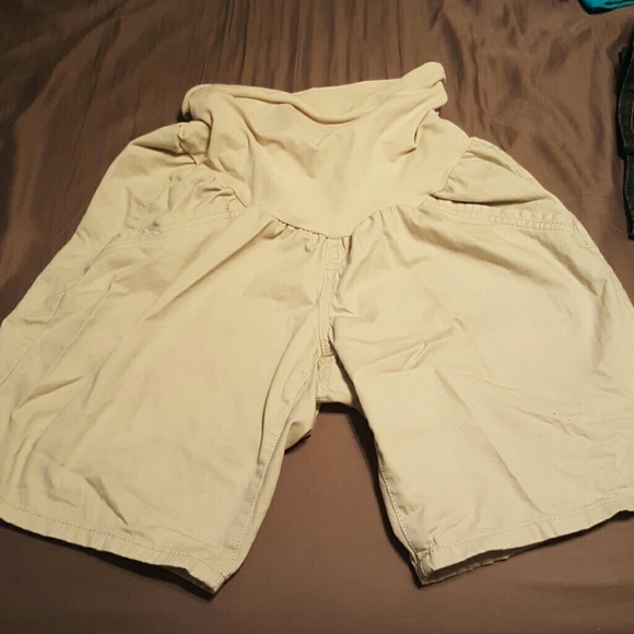 Khaki maternity shorts