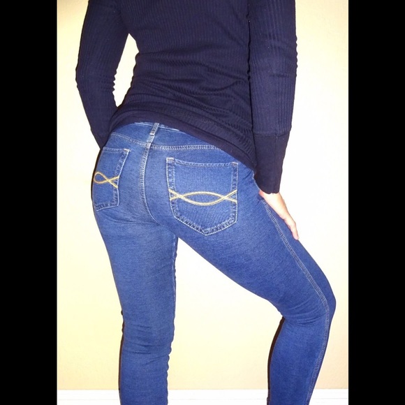 Abercrombie and Fitch AF Skinny Jeggings stretch 2 - Picture 2 of 11