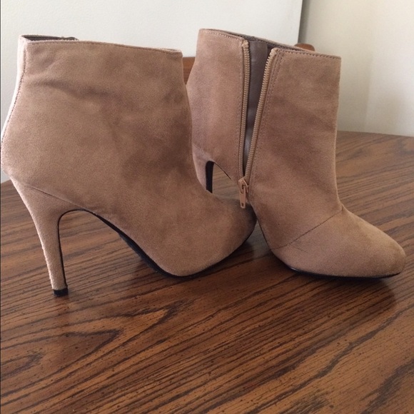 Rue 21 heeled booties