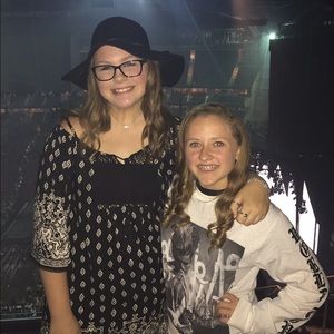 Meet your Posher, Madison