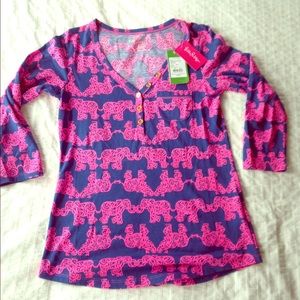 NWT Lilly Pulitzer shirt Pack Your Trunk xxs