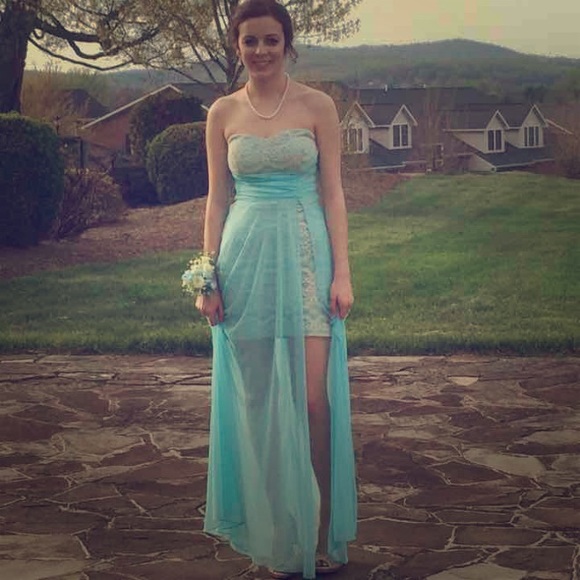 Gorgeous Prom Dress