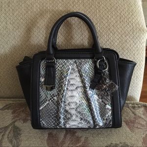 Simply Vera Vera Wang Mini Tote Handbag
