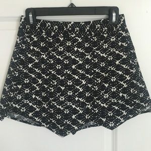 Black & White Printed Skort