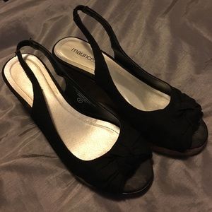 Black peep toe wedges from Maurice's size 8 Black peep toe wedges from Maurice's size 8