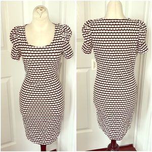 Forever 21 Black and White Short Sleeve Dress Sz M