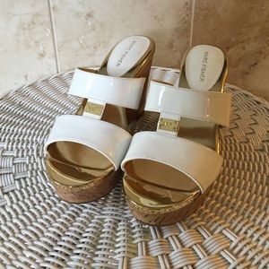 Adorable shoes never worn 7 1/2