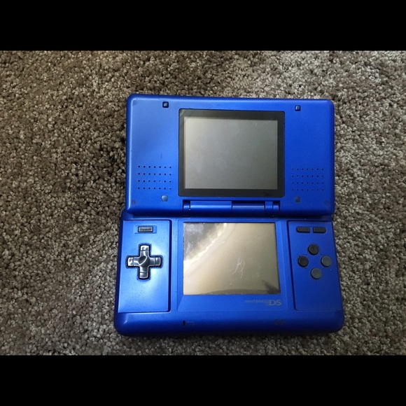 Nintendo DS - Picture 2 of 2