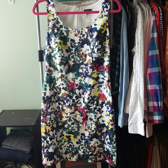 Floral sheath dress