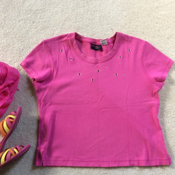 ☆ADD ON for $5!☆ Onque Sport T hot pink 💕Fun! - Picture 2 of 3