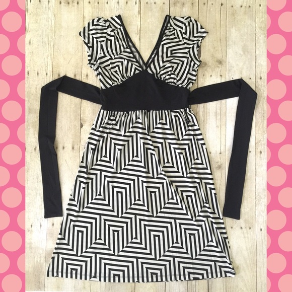 Fun Black and White Geometric Tie Back Dress