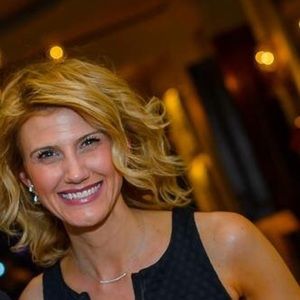 Meet your Posher, Hallie