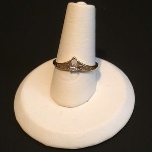 10k Gold & White Sapphire Ring