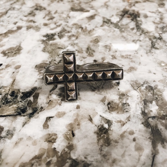 Two Finger Studded Cross Ring (6) - Picture 3 of 4