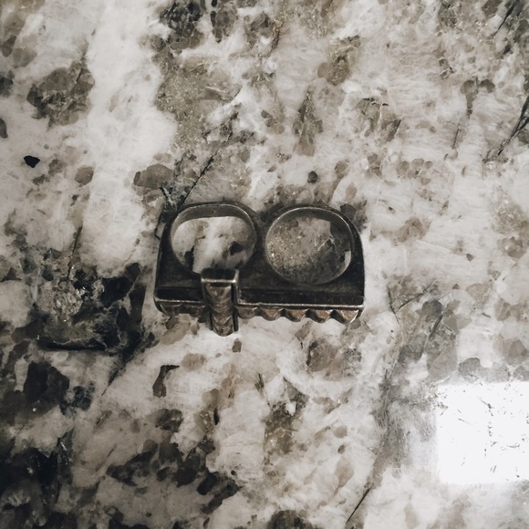 Two Finger Studded Cross Ring (6) - Picture 4 of 4