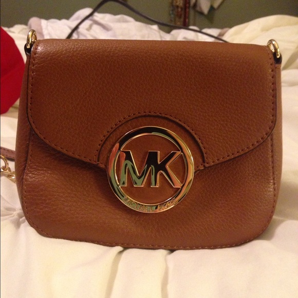 Michael Kors Fulton Crossbody