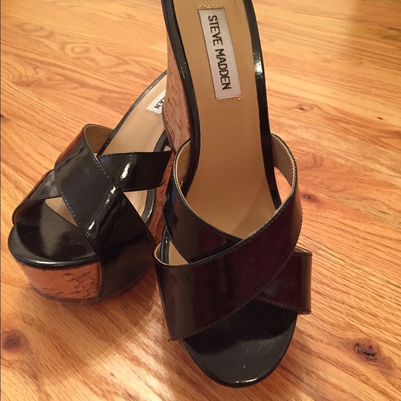 Steve Madden Wedges