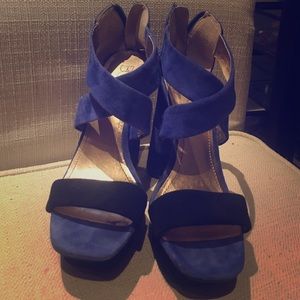 BCBG size 8.5 pumps heels