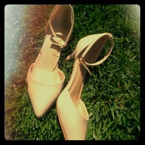Ankle strap pumps