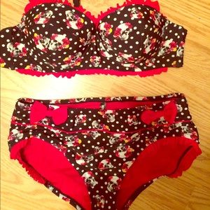 RETRO SKULL HALTER BIKINI FROM HOT TOPIC