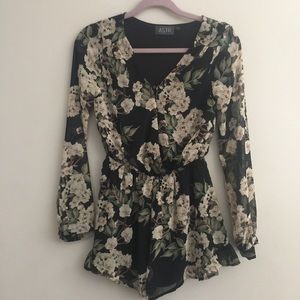 ASTR Floral Romper