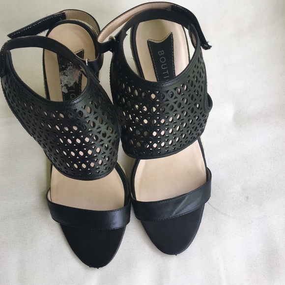 Boutique 9 black leather