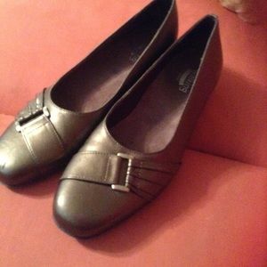 Silver tone shoes