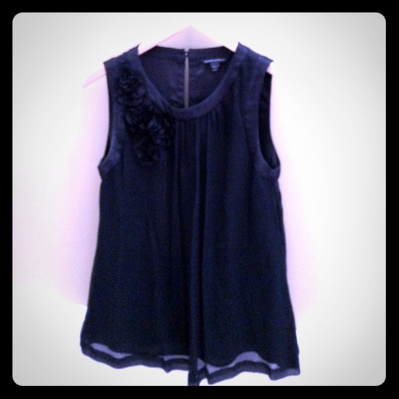 Banana Republic sleeveless silk blouse