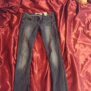 Hollister size 0 skinny jeans