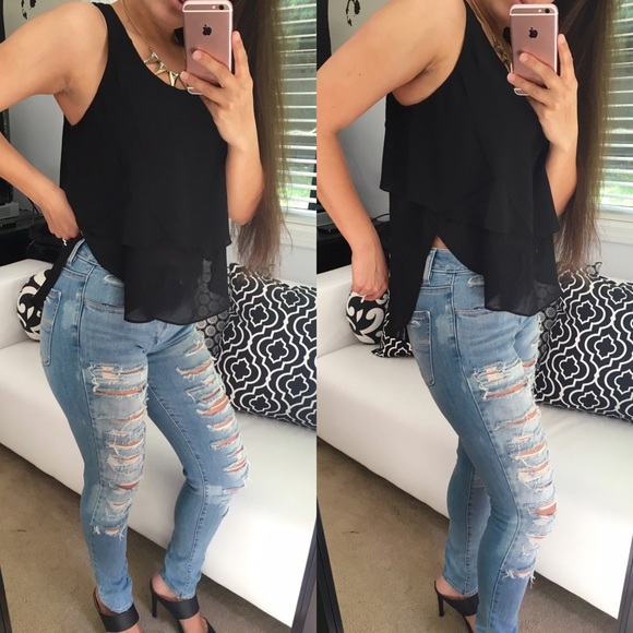 CHECK CLOSET FOR MORE - Picture 3 of 4